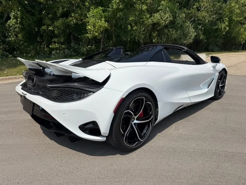 2024 McLaren 750S - Image 16 of 20