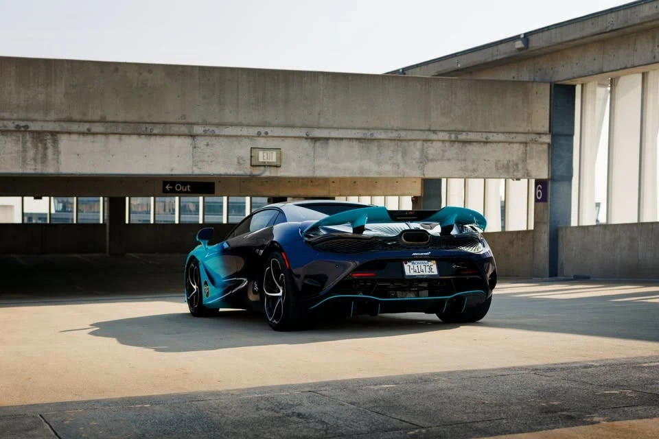 2024 McLaren 750S - Image 7 of 10