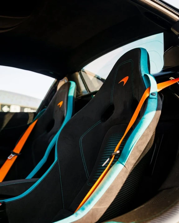 2024 McLaren 750S - Image 3 of 10