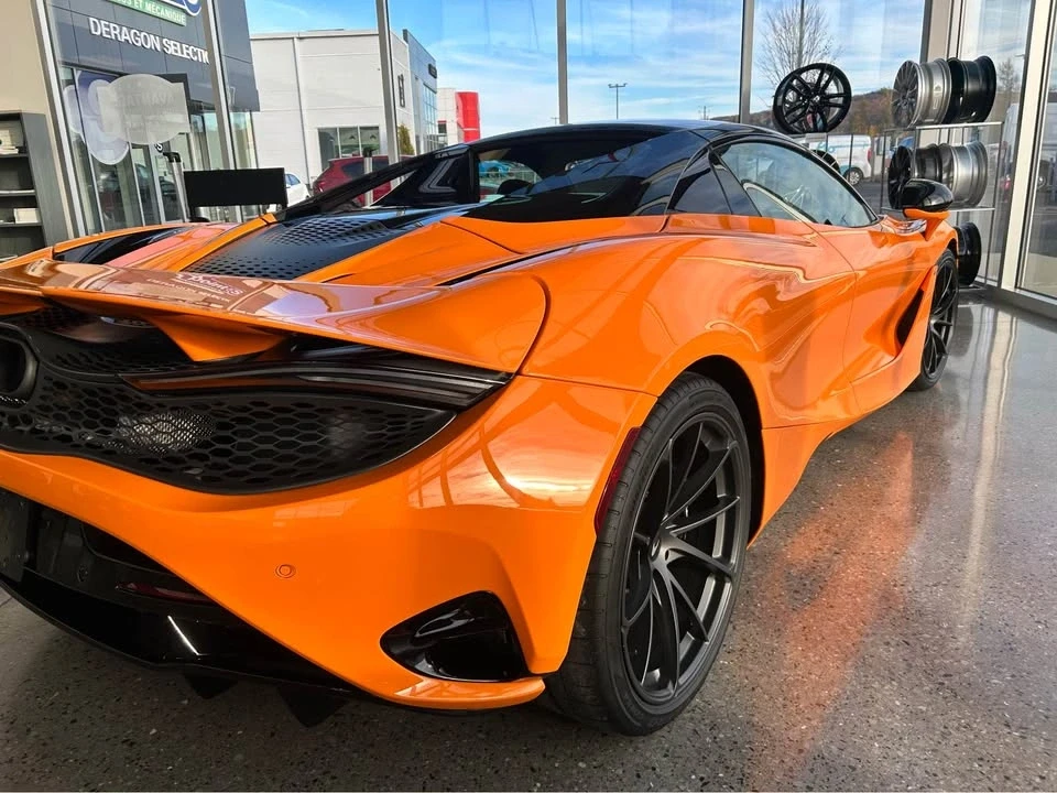 2024 McLaren 750S - Image 5 of 12