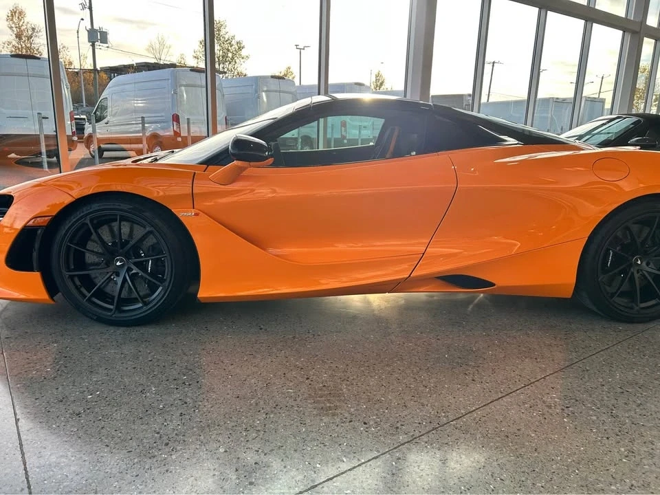 2024 McLaren 750S - Image 3 of 12