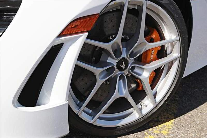 2024 McLaren 750S - Image 3 of 20