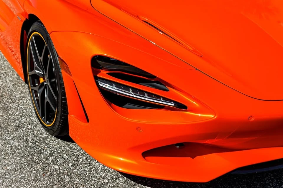 2024 McLaren 750S - Image 4 of 16