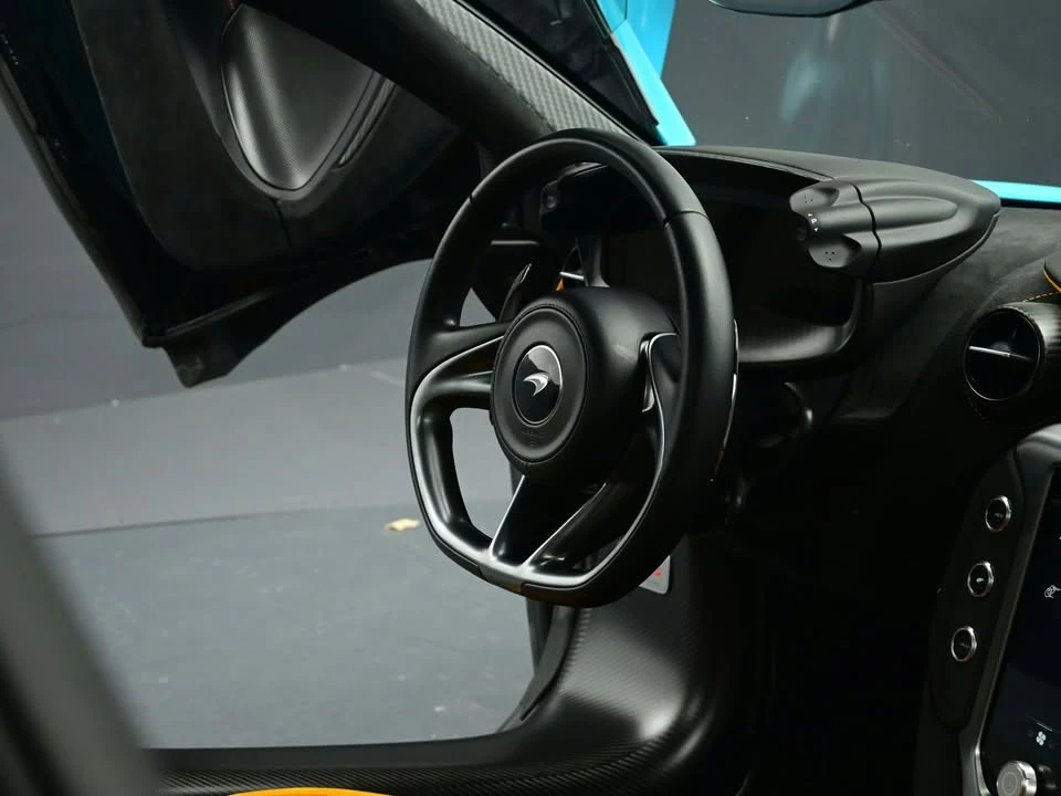 2024 McLaren 750S - Image 5 of 16