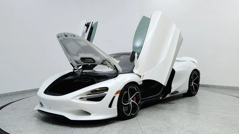 2024 McLaren 750S - Image 9 of 20
