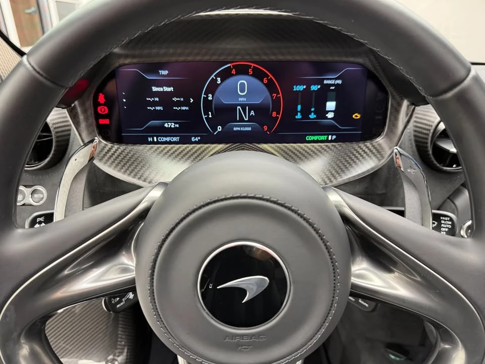 2024 McLaren 750S - Image 15 of 18