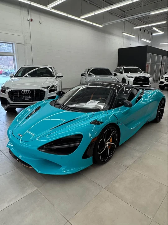 2024 McLaren 750S - Image 2 of 3