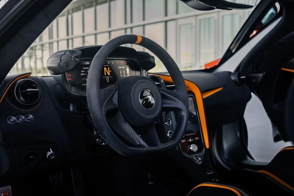 2024 McLaren 750S - Image 15 of 20