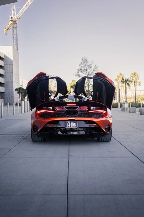 2024 McLaren 750S - Image 7 of 20