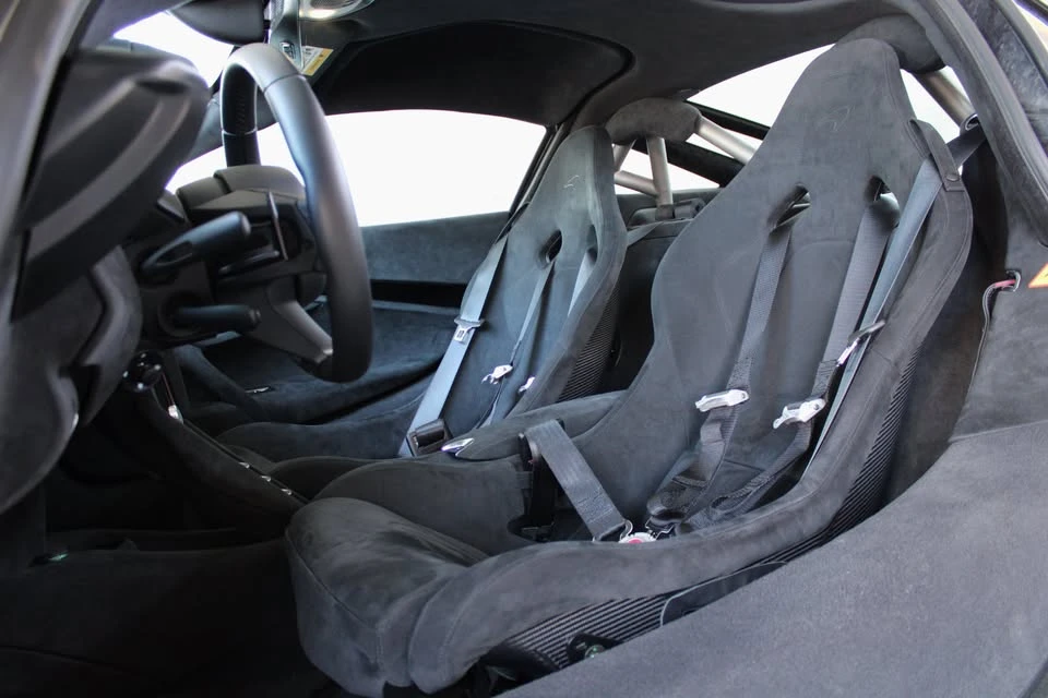 2024 McLaren 750S - Image 3 of 18