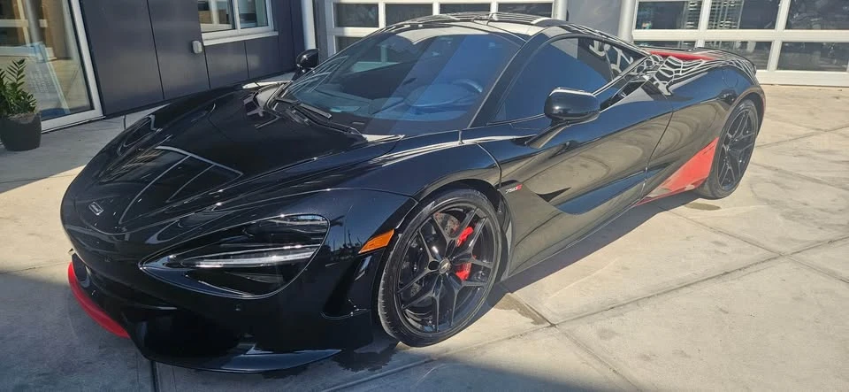 2024 McLaren 750S - Image 8 of 14