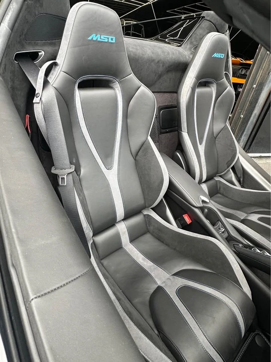 2024 McLaren 750S Spider - Image 14 of 16