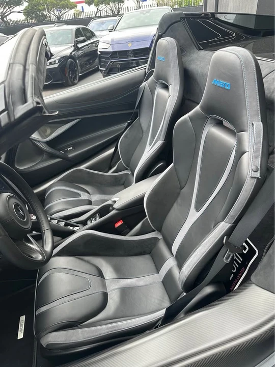 2024 McLaren 750S Spider - Image 2 of 16
