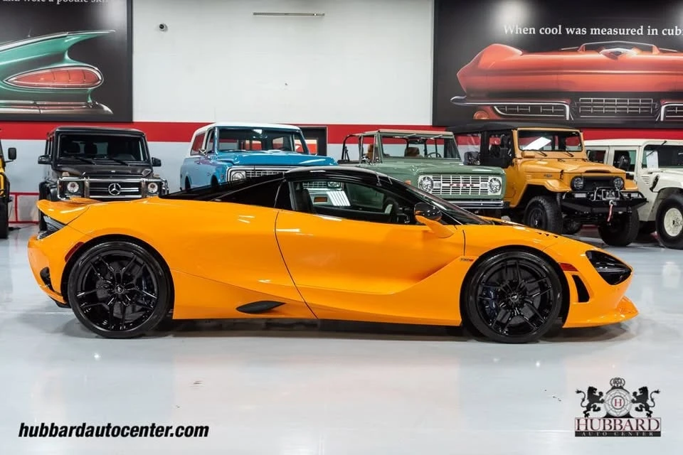 2024 McLaren 750S - Image 17 of 20