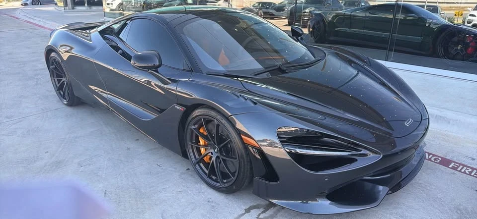 2024 McLaren 750S - Image 2 of 7
