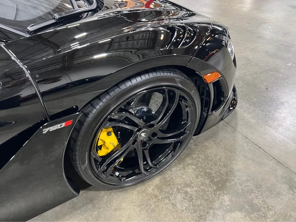 2024 McLaren 750S Spider - Image 5 of 9