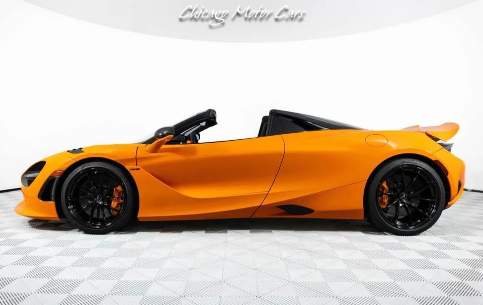 2024 McLaren 750S Spider - Image 2 of 11