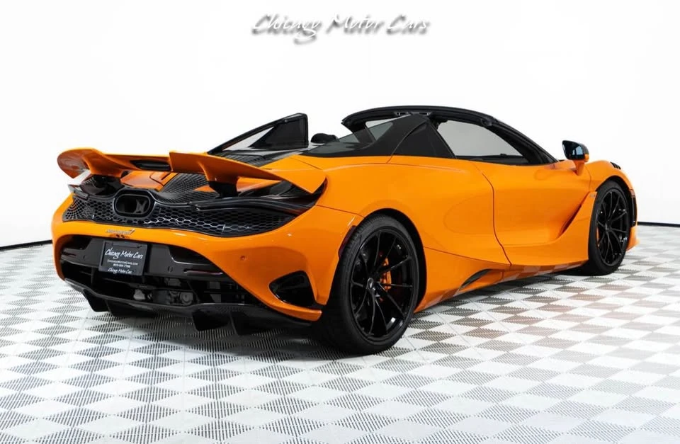 2024 McLaren 750S Spider - Image 6 of 11