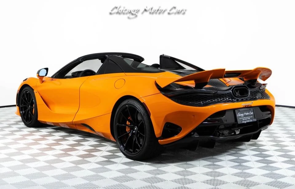 2024 McLaren 750S Spider - Image 7 of 11