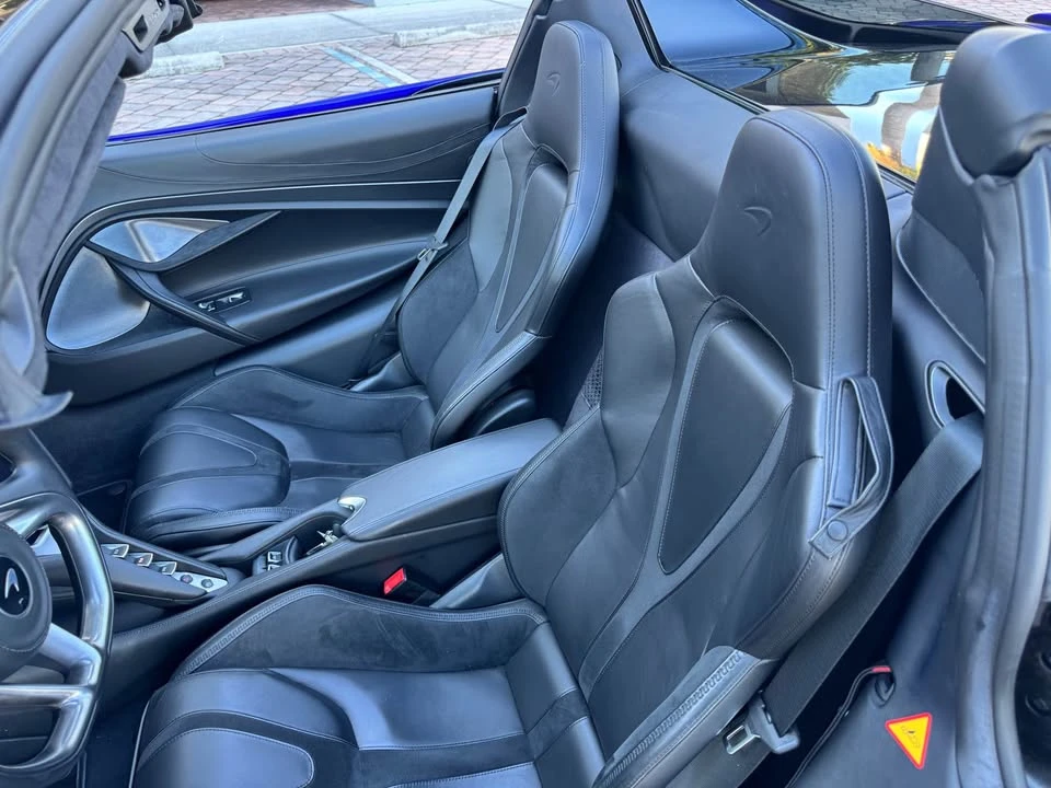 2024 McLaren 750S Spider - Image 7 of 17