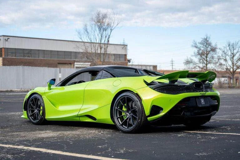2024 McLaren 750S Spider - Image 6 of 12