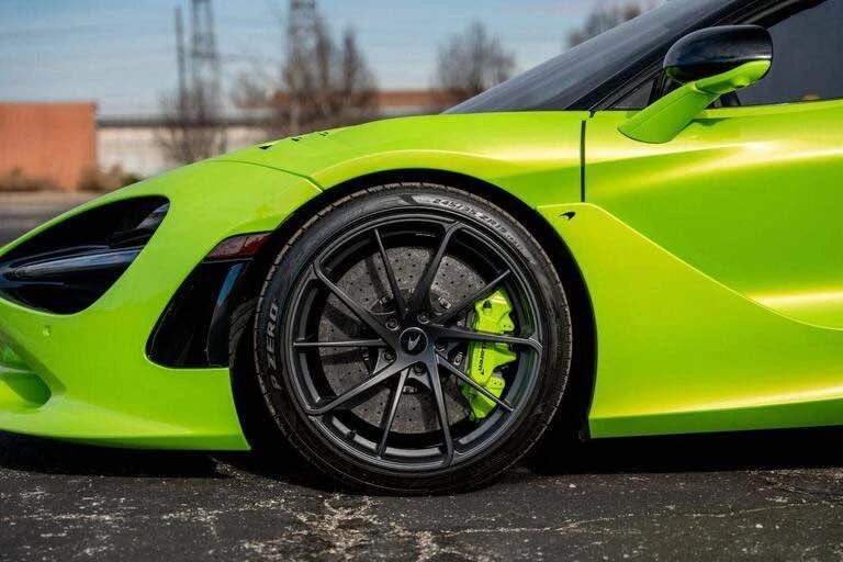 2024 McLaren 750S Spider - Image 8 of 12