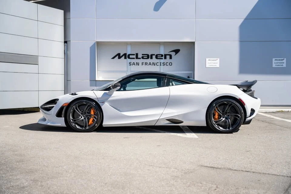 2024 McLaren 750S Coupe - Image 9 of 20