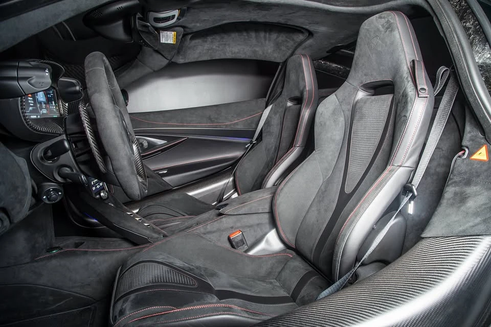 2024 McLaren 750S - Image 15 of 20