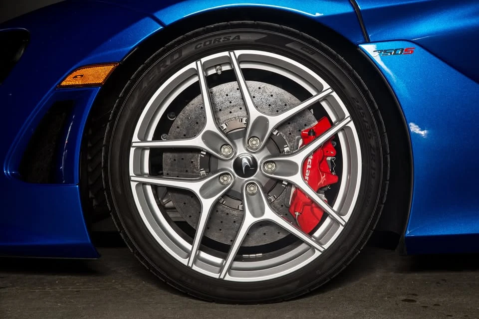 2024 McLaren 750S - Image 11 of 20