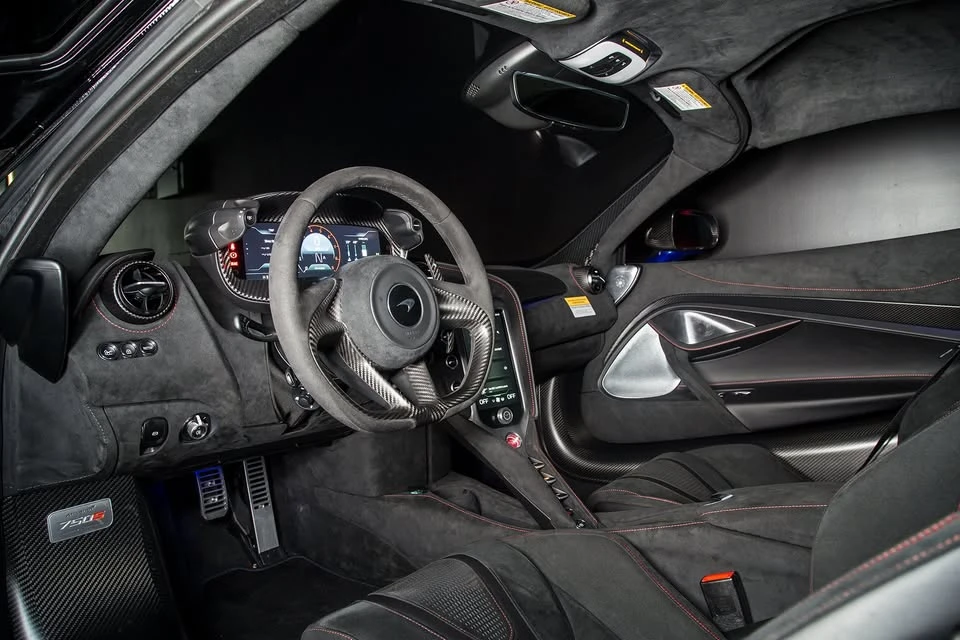 2024 McLaren 750S - Image 12 of 20