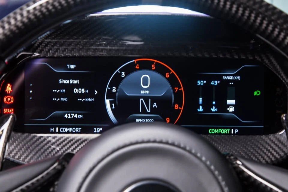 2024 McLaren 750S Coupe - Image 7 of 19