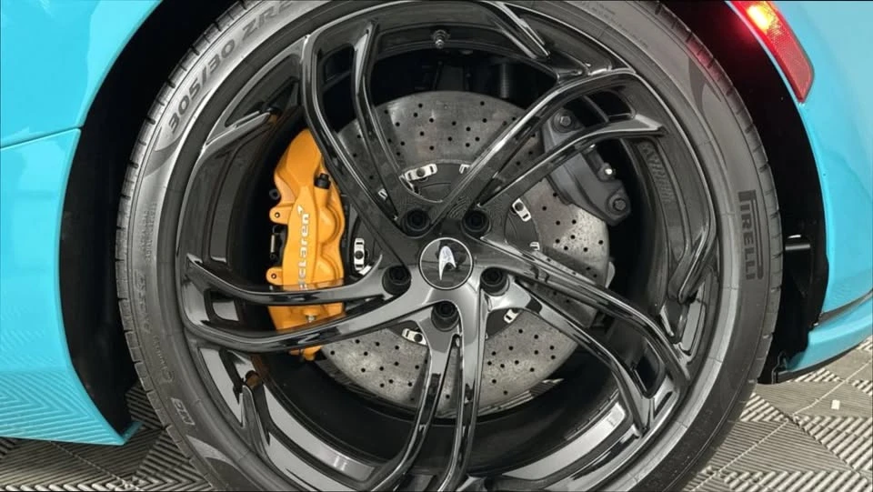 2024 McLaren 750S Spider - Image 8 of 18