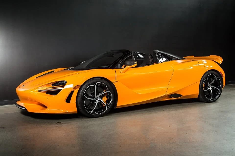 2024 McLaren 750S Spider - Image 18 of 20