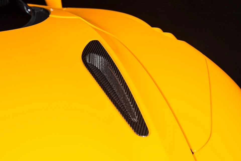 2024 McLaren 750S Spider - Image 14 of 20