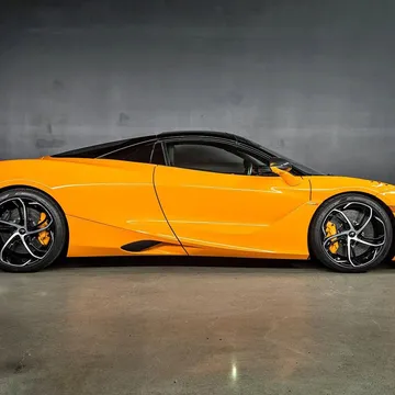2024 McLaren 750S Spider