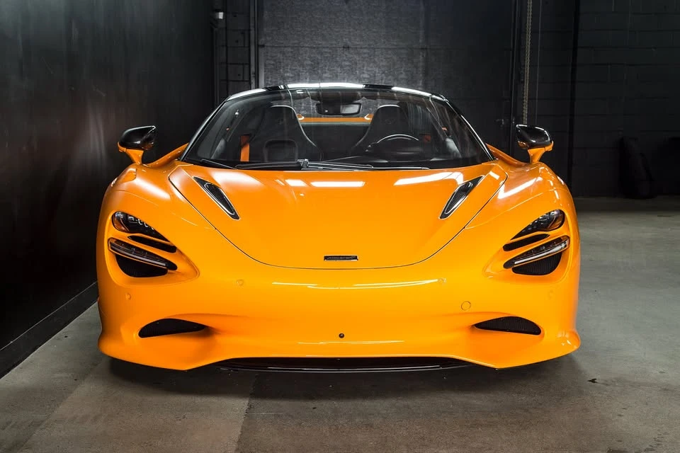 2024 McLaren 750S Spider - Image 4 of 20