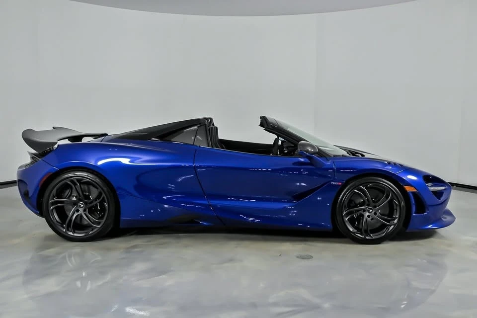 2024 McLaren 750S Spider - Image 15 of 20