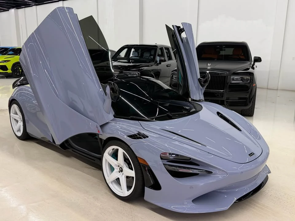 2024 McLaren 750S Spider - Image 16 of 18