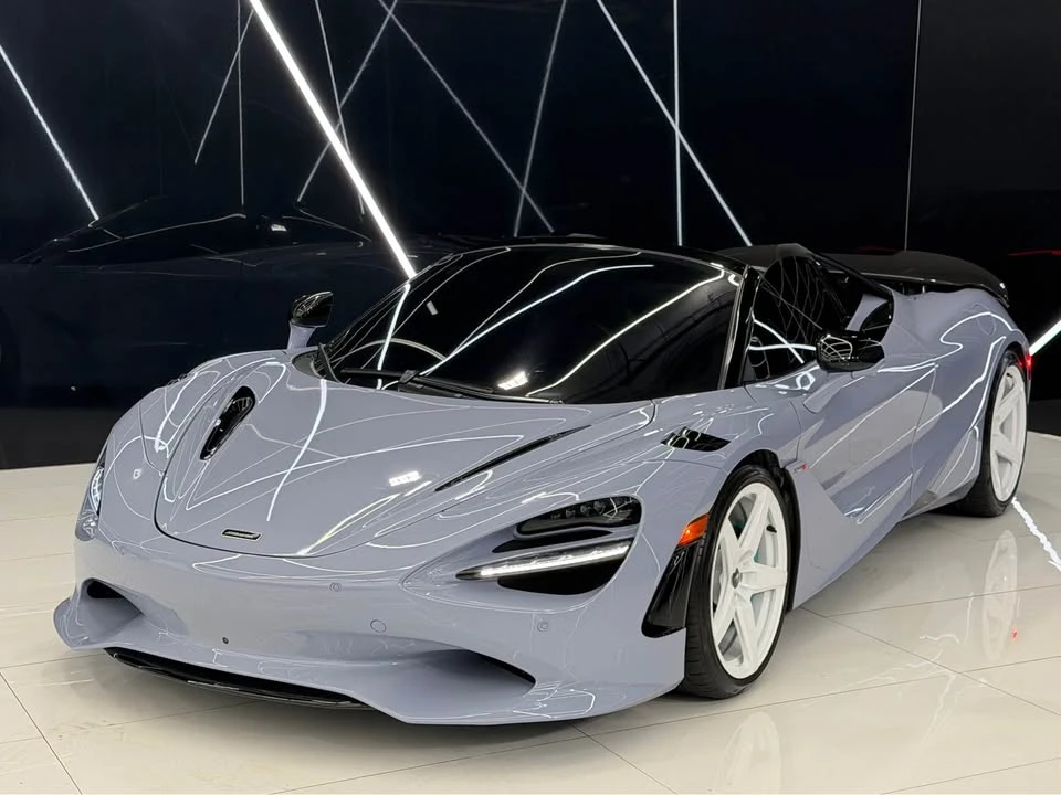 2024 McLaren 750S Spider - Image 5 of 18