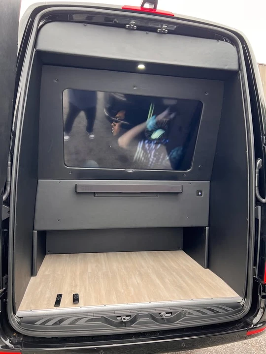 2024 Mercedes-Benz VS30 Sprinter - Image 8 of 13