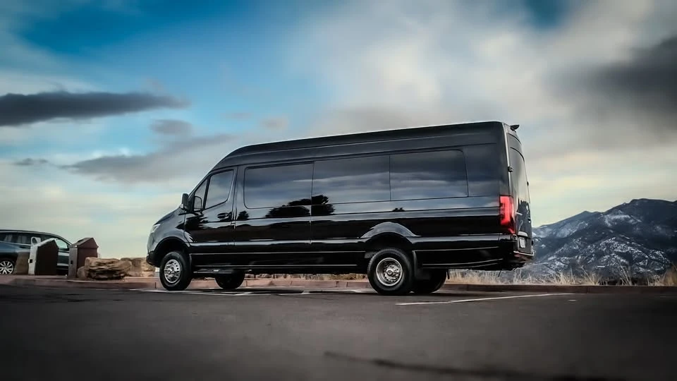 2024 Mercedes-Benz VS30 Sprinter - Image 3 of 13
