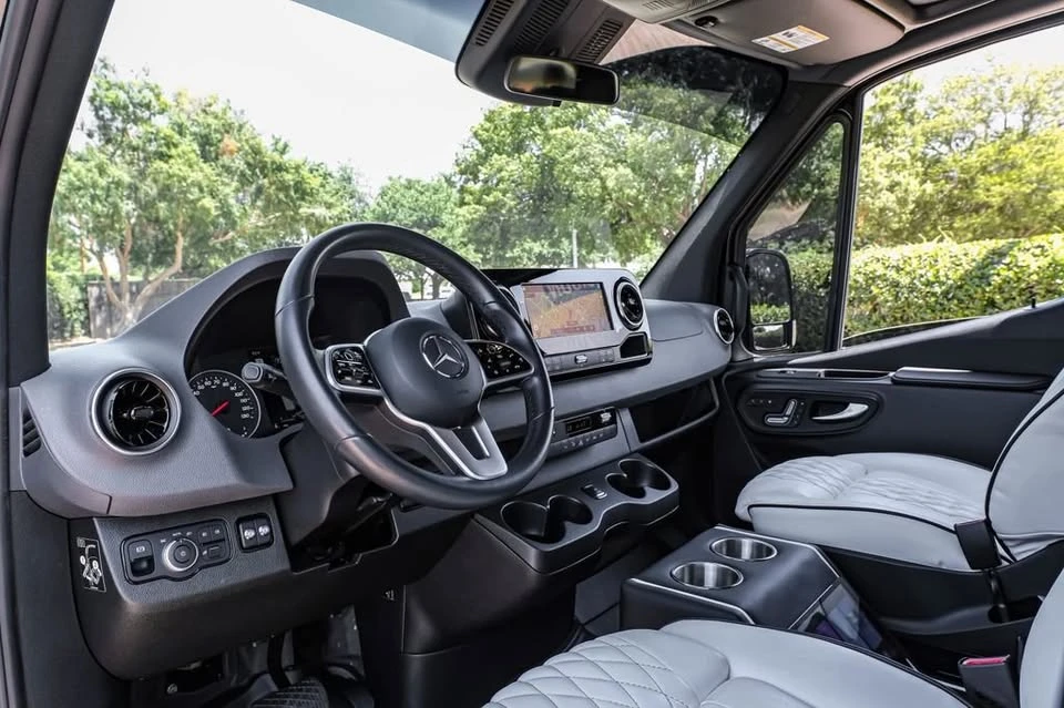 2024 Mercedes-Benz VS30 Sprinter - Image 9 of 20