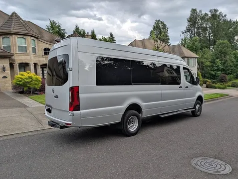 2024 Mercedes-Benz Sprinter 3500XD 170 Extended AWD Dually
