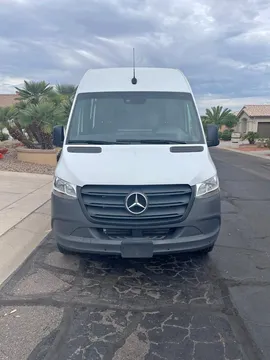 2024 Mercedes-Benz 2500 170 WB High Roof