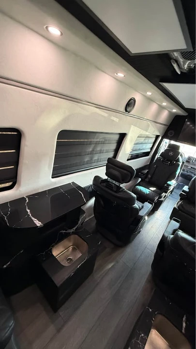 2024 Mercedes-Benz VS30 Sprinter - Image 4 of 7