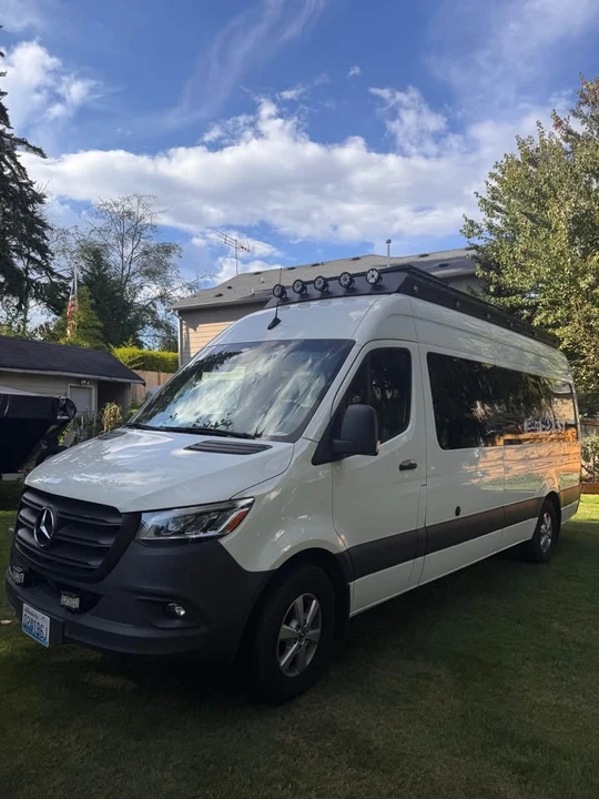 2024 Mercedes-Benz VS30 Sprinter - Image 2 of 19