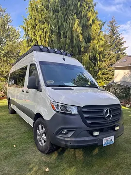 2024 Mercedes-Benz 2500