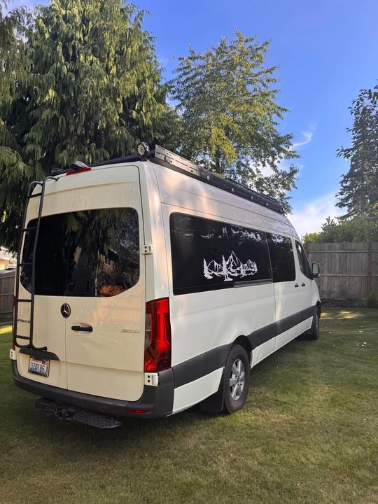 2024 Mercedes-Benz VS30 Sprinter - Image 3 of 19