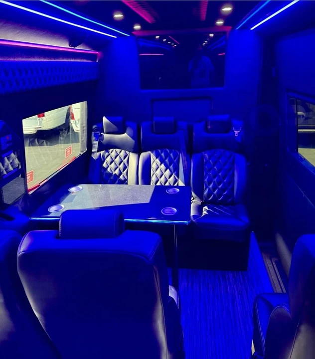 2024 Mercedes-Benz VS30 Sprinter - Image 3 of 10