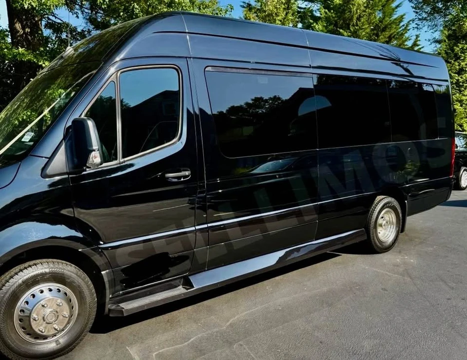 2024 Mercedes-Benz VS30 Sprinter - Image 6 of 10